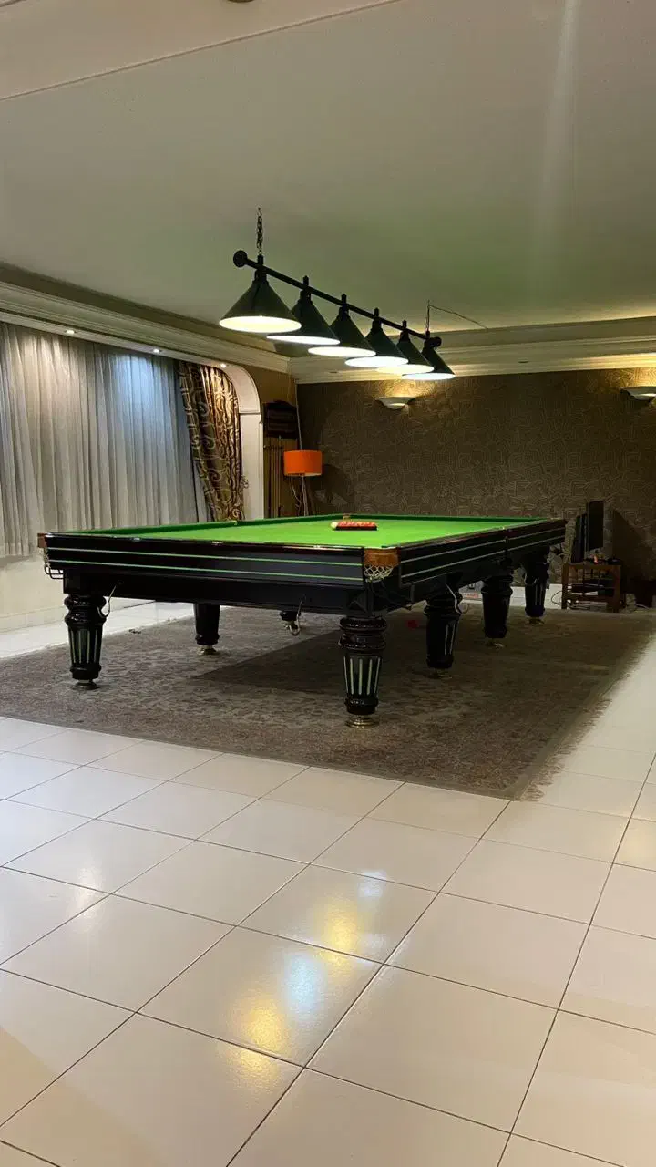 به یک نفر خانم جهت فعالیت در فروش میز بیلیارد|استخدام بازاریابی و فروش|تهران, اکباتان|دیوار