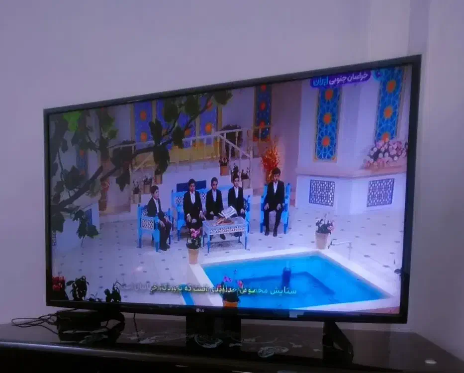 تلویزیون ال جی جهت فروش|تلویزیون و پروژکتور|فارسان, |دیوار