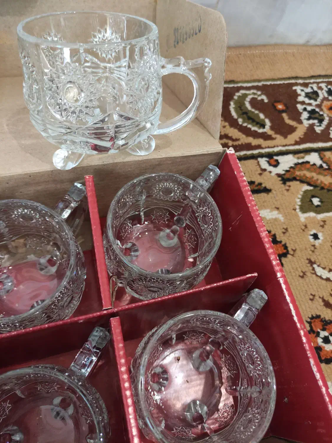 کریستال و ظروف و بخارپز و ویترین|ظروف سرو و پذیرایی|قم, زنبیل آباد|دیوار