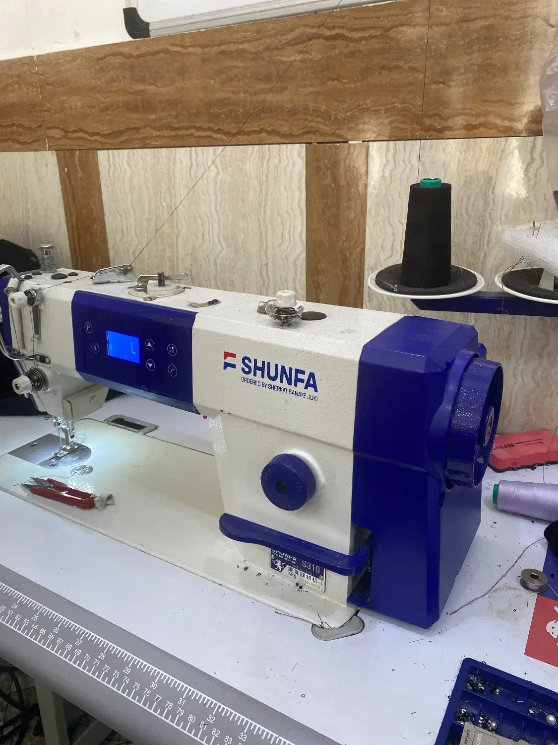 نیازمند خیاط کوی نیرو حضوری با حقوق خوب|استخدام هنری و رسانه|اندیمشک, |دیوار