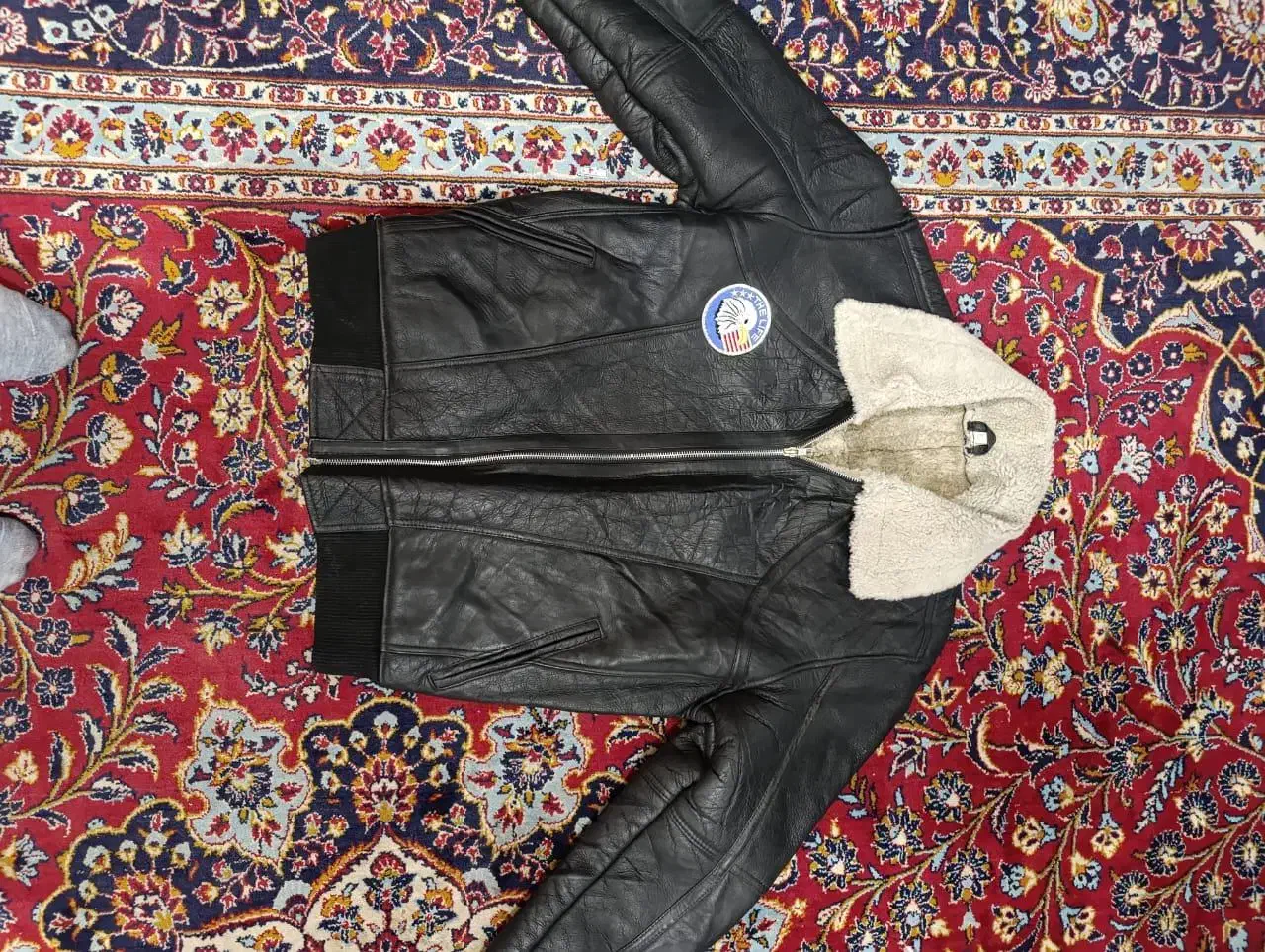 کاپیشن چرم نو|لباس|شهرکرد, |دیوار