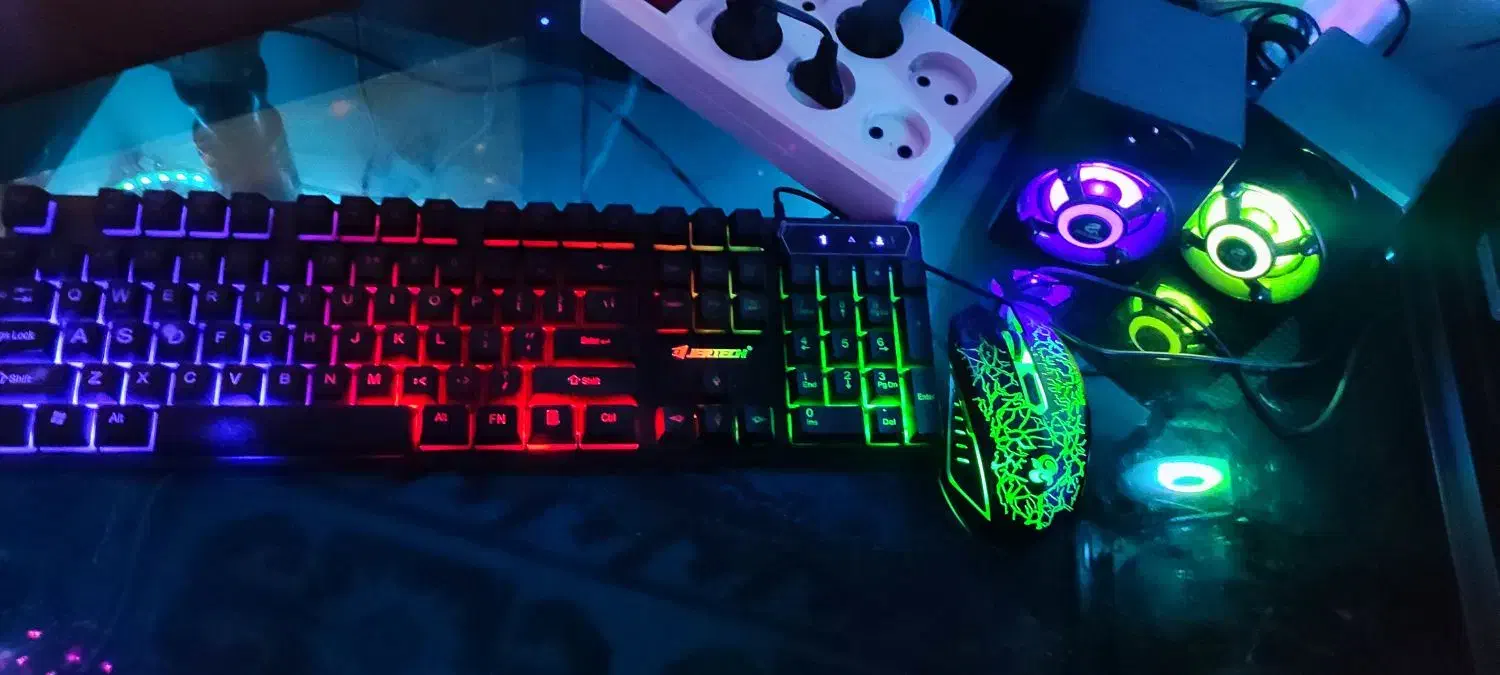 کیس ..گیمینگ.|رایانه رومیزی|شیراز, شهرک والفجر|دیوار