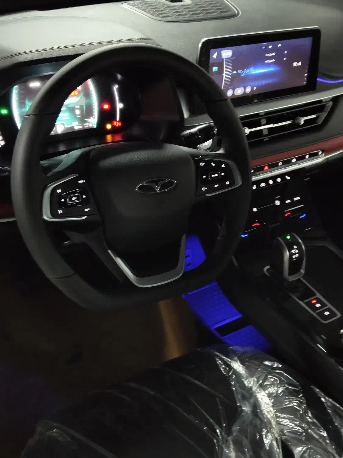 تیگو 7 پرو پریمیوم مدل 1404 مشکی صفر خشک|خودرو سواری و وانت|تهران, اوقاف|دیوار