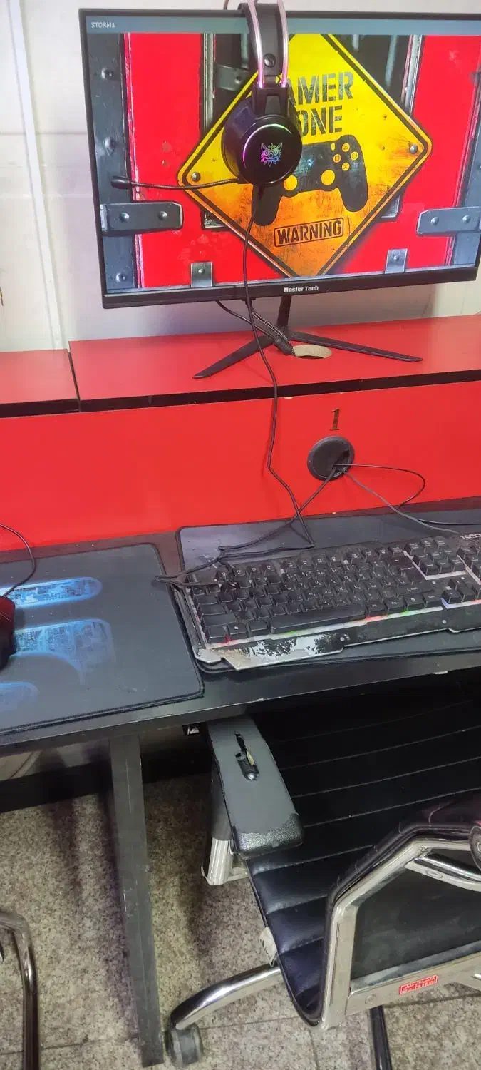 میز گیمنت 4تکه|میز تحریر و کامپیوتر|ری, دولتآباد|دیوار