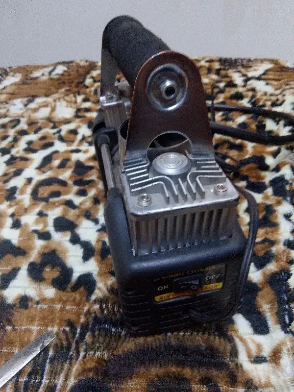 کمپرسور 12v|ابزارآلات|پردیس, شهرک صنعتی خرمدشت فاز ۷|دیوار