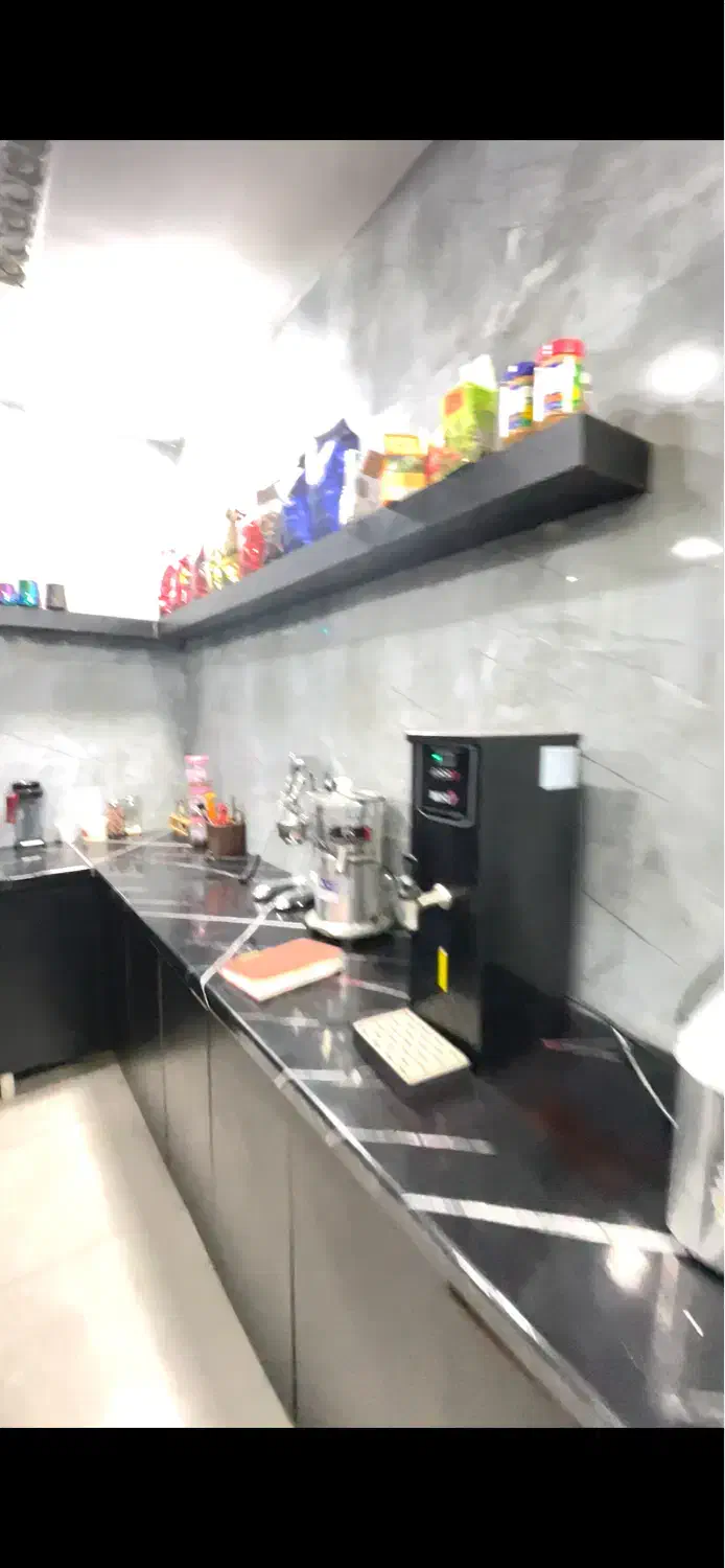 واگذاری کافه / با تجهیزات کامل/بر بلوار توحید|فروش مغازه و غرفه|چابهار, |دیوار