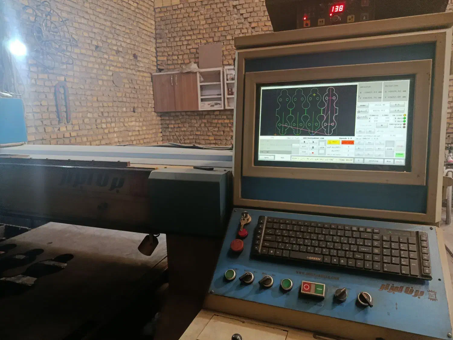 فروش دستگاه CNC پلاسما کووش برنا ابزار در حد نو|ماشینآلات صنعتی|یزد, |دیوار