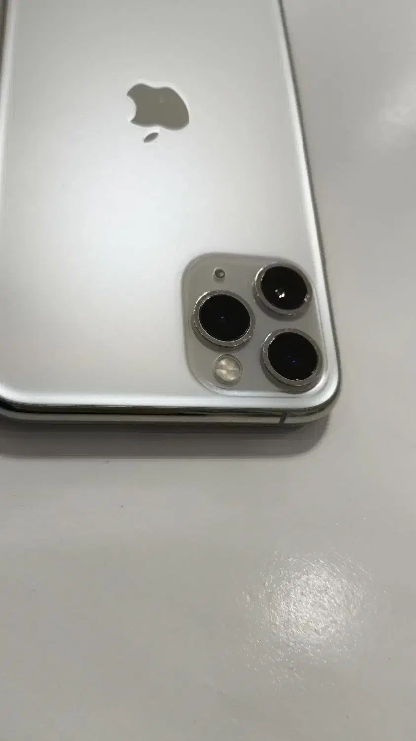 آیفون 11pro در حد صفر 256 گیگ تک سیم پلمپ|موبایل|پارس‌آباد, |دیوار
