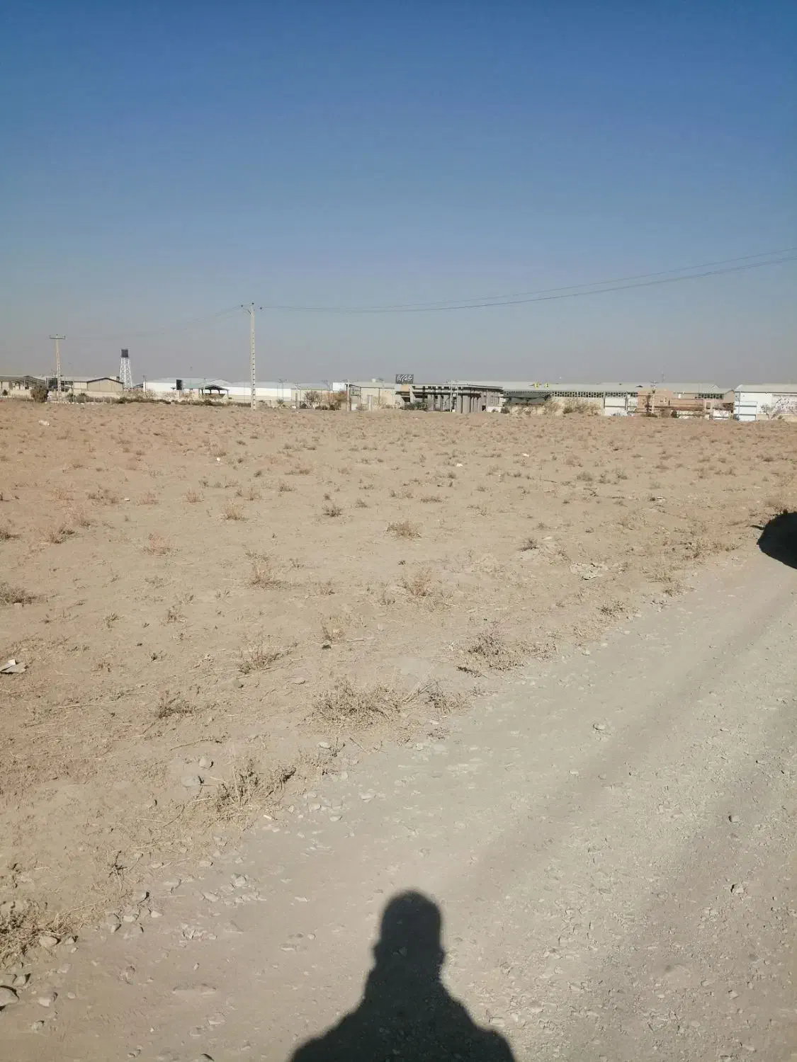 زمین 800 متری بر جاده|فروش دفتر صنعتی، کشاورزی، تجاری|آران و بیدگل, |دیوار