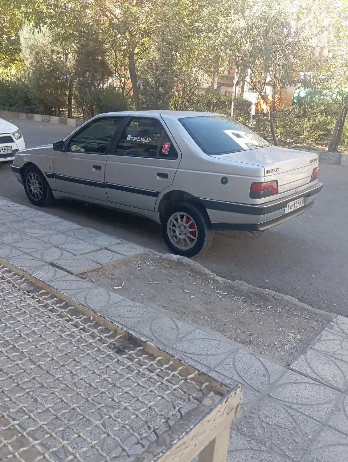 پژو405|خودرو سواری و وانت|فردیس, شهرک شهید حسینی|دیوار