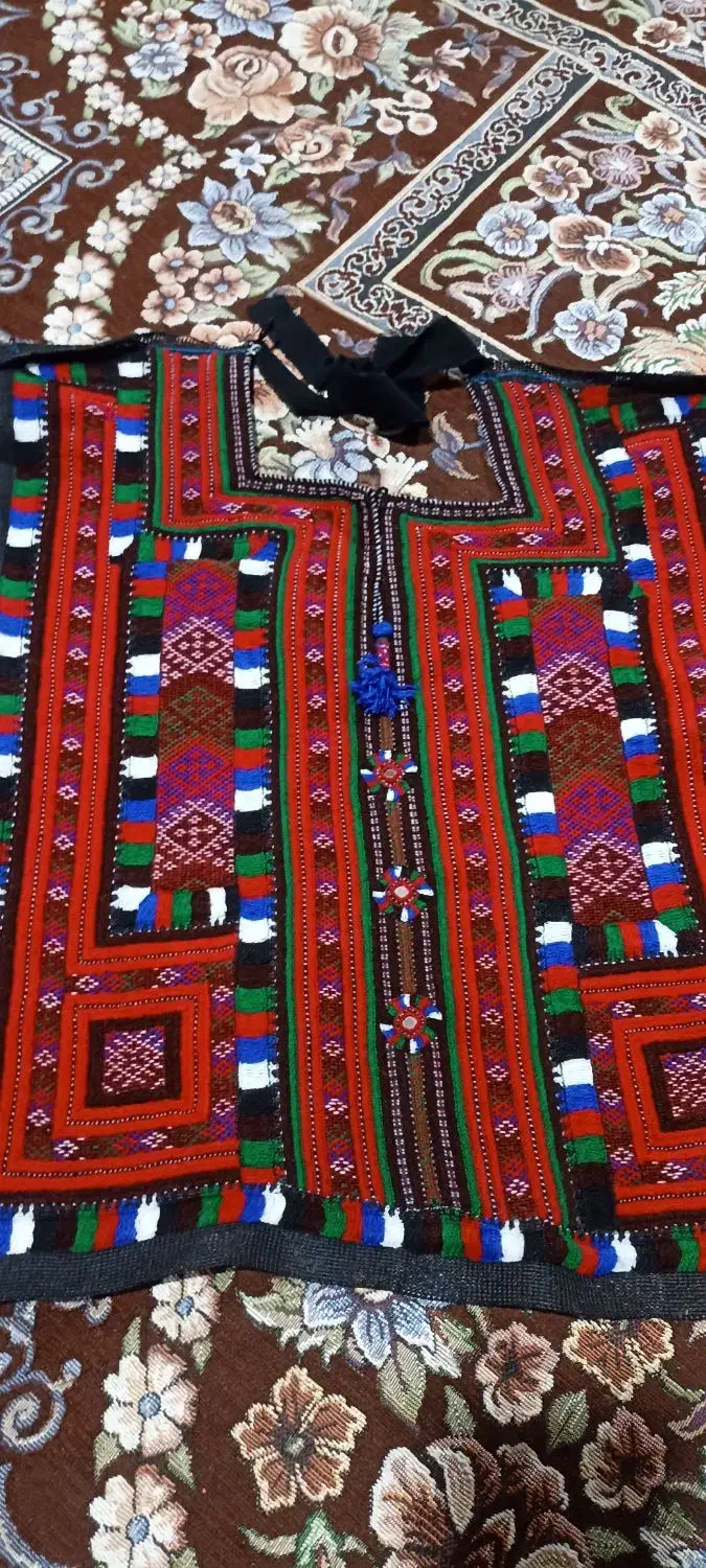 بدن استین|لباس|سراوان, |دیوار