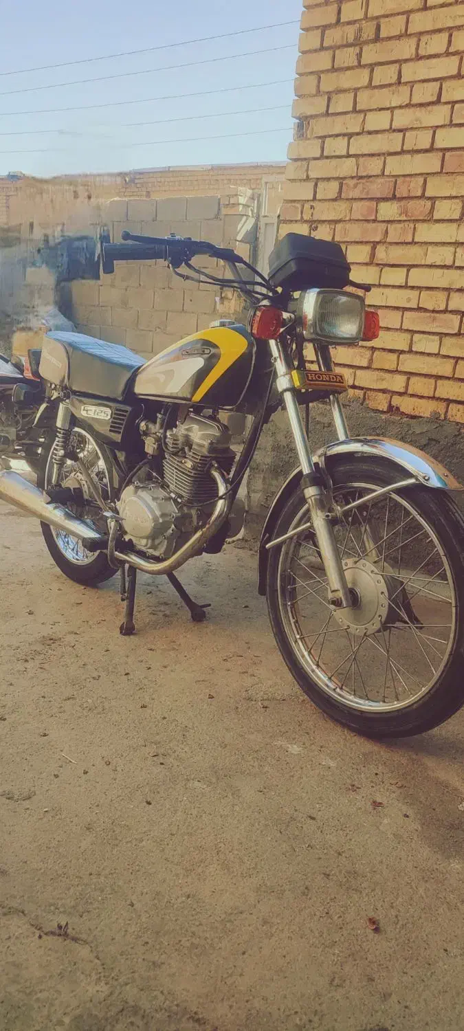 هندا 93|موتورسیکلت|شهرکرد, |دیوار