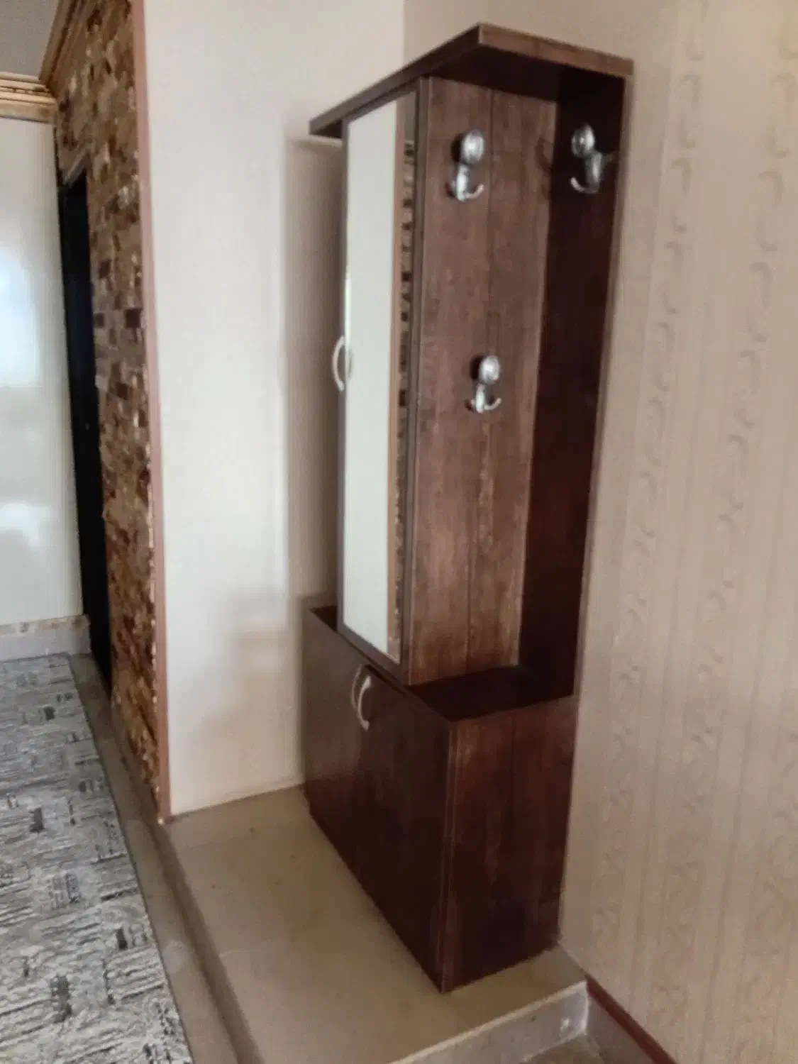 جاکفشی|جاکفشی، کمد، دراور|خرم‌آباد, |دیوار