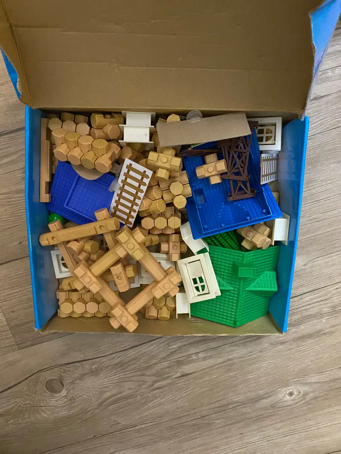 اسباب بازی فکری|اسباب‌‌بازی|آمل, |دیوار