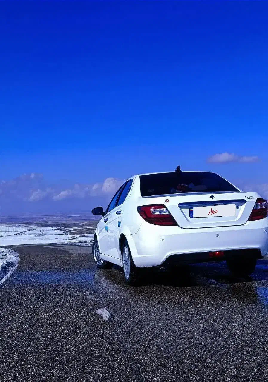 دنا پلاس|خودرو سواری و وانت|اراک, |دیوار