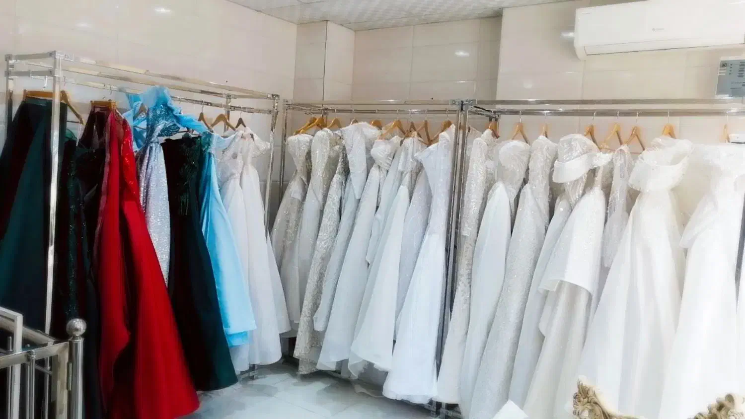 کرایه لباس عروس|لباس|شیراز, کاراندیش|دیوار