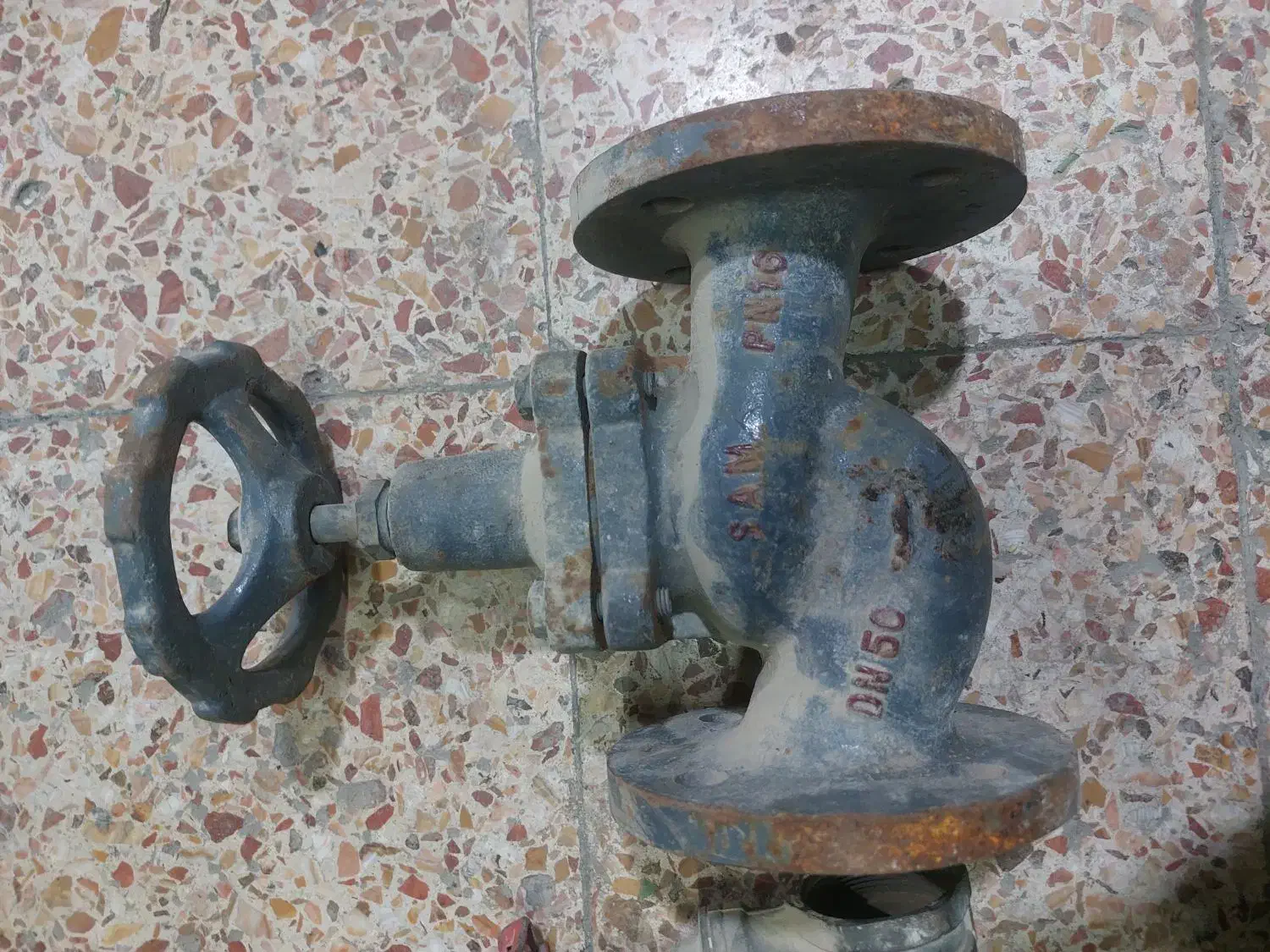 شیر های فلکه ای با اندازه های مختلف|ماشین‌آلات صنعتی|بندر ماهشهر, |دیوار