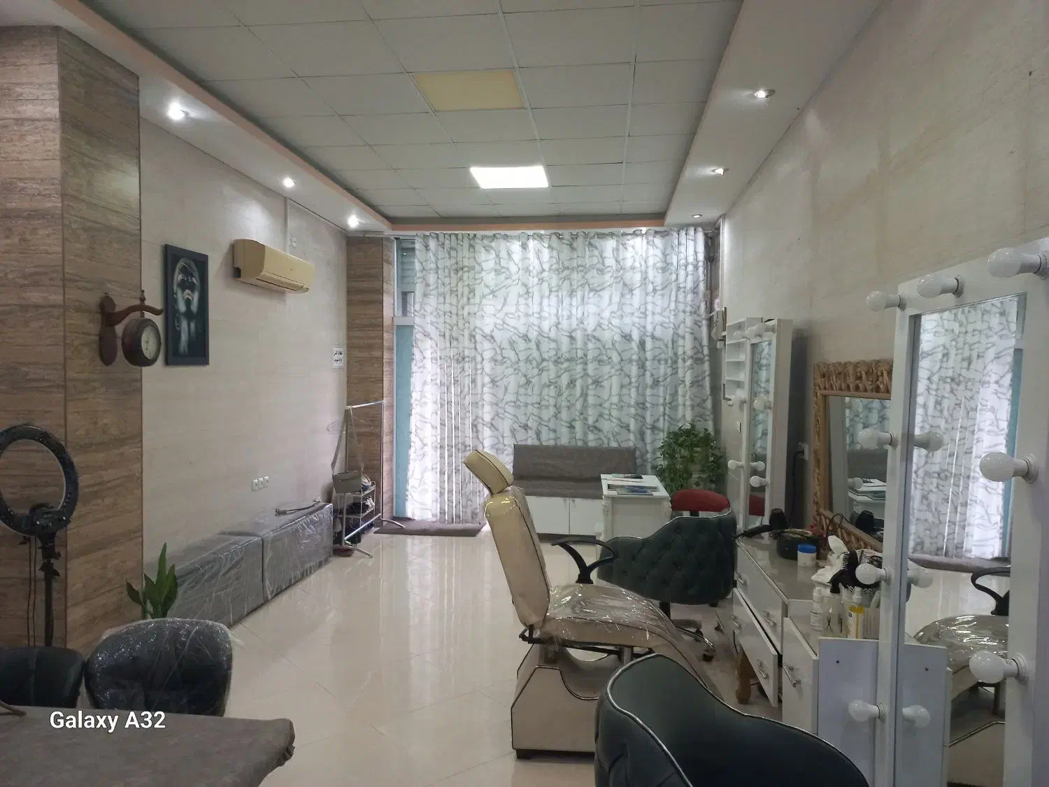 فروش مغازه ۳۹ متری با مالکیت خ دشتستانی|فروش مغازه و غرفه|آستانه اشرفیه, |دیوار