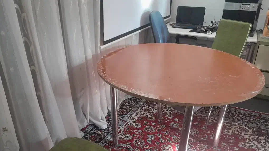 میز گرد مناسب رستورانی تالار..|کافیشاپ و رستوران|محمدشهر, همایون ویلا|دیوار