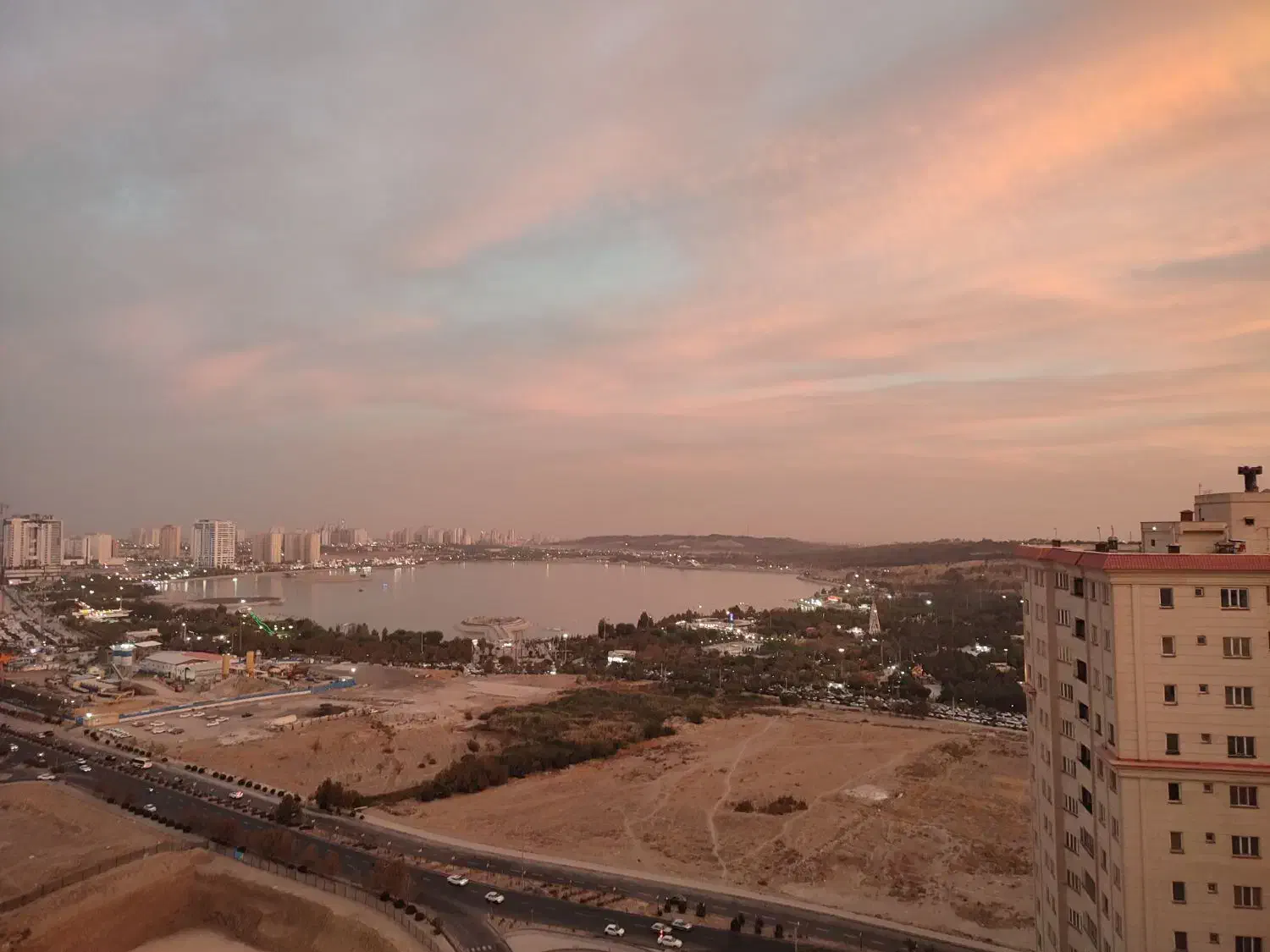 2 خوابه ویوکامل دریاچه تخلیه صیاد|اجارهٔ آپارتمان|تهران, شهرک چیتگر|دیوار