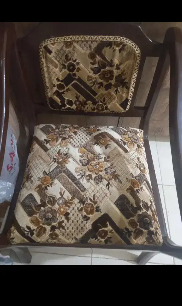 مبل سلطنتی چوبی|مبلمان خانگی و میز عسلی|فولادشهر, مسکن مهر فولادشهر|دیوار