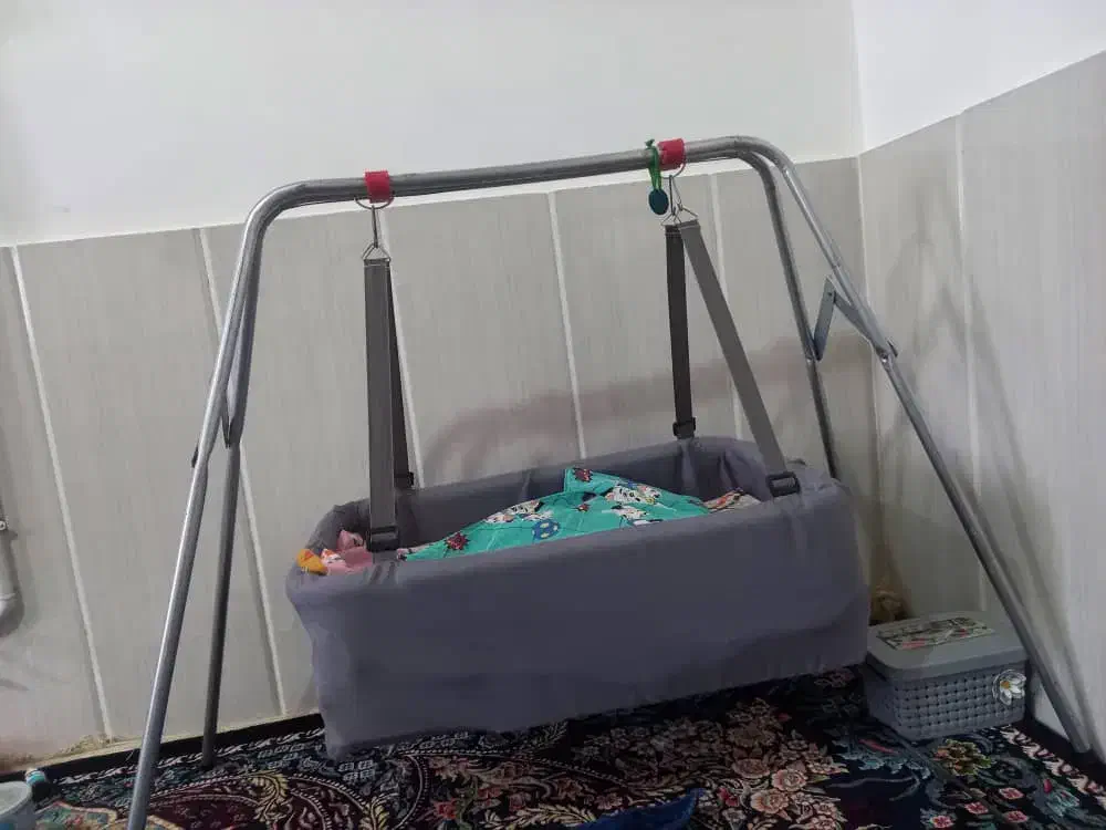 گهواره نوزاد|اسباب و اثاث بچه|دورود, |دیوار