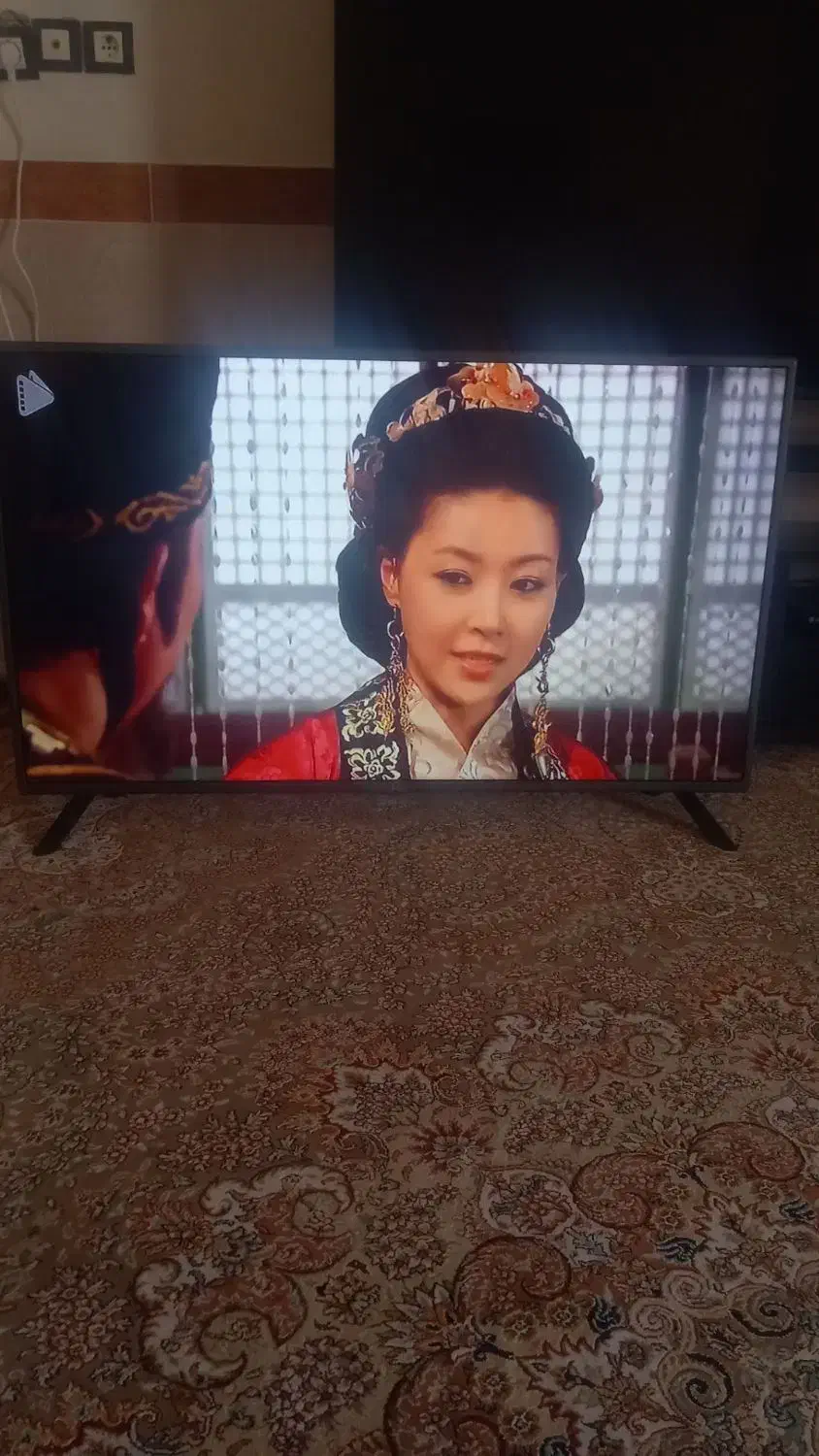 تلویزیون LG۴۹ اینج اصل کره|تلویزیون و پروژکتور|بیستون, |دیوار