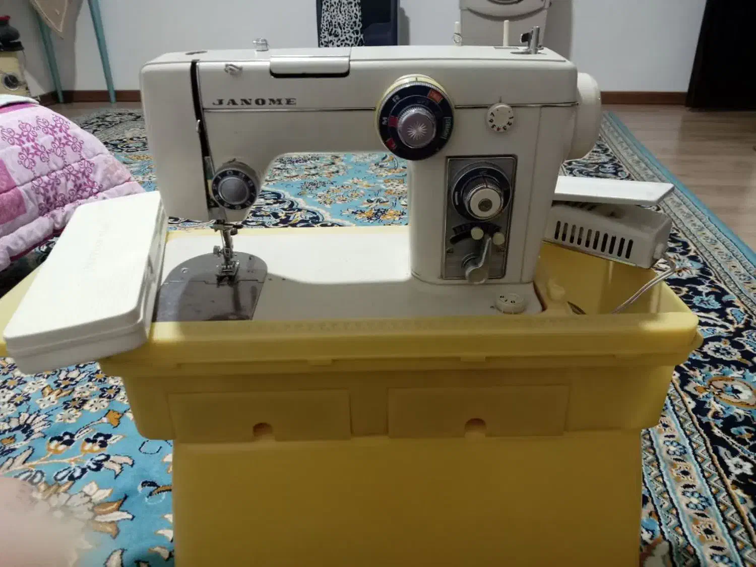 چرخ خیاطی ژانومه801|چرخ خیاطی و ریسندگی|گلبهار, شهر جدید گلبهار|دیوار