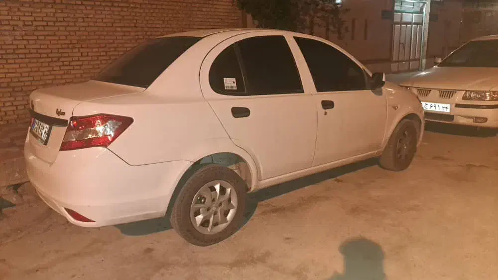 ساینا ۱۴۰۰|خودرو سواری و وانت|امیدیه, |دیوار