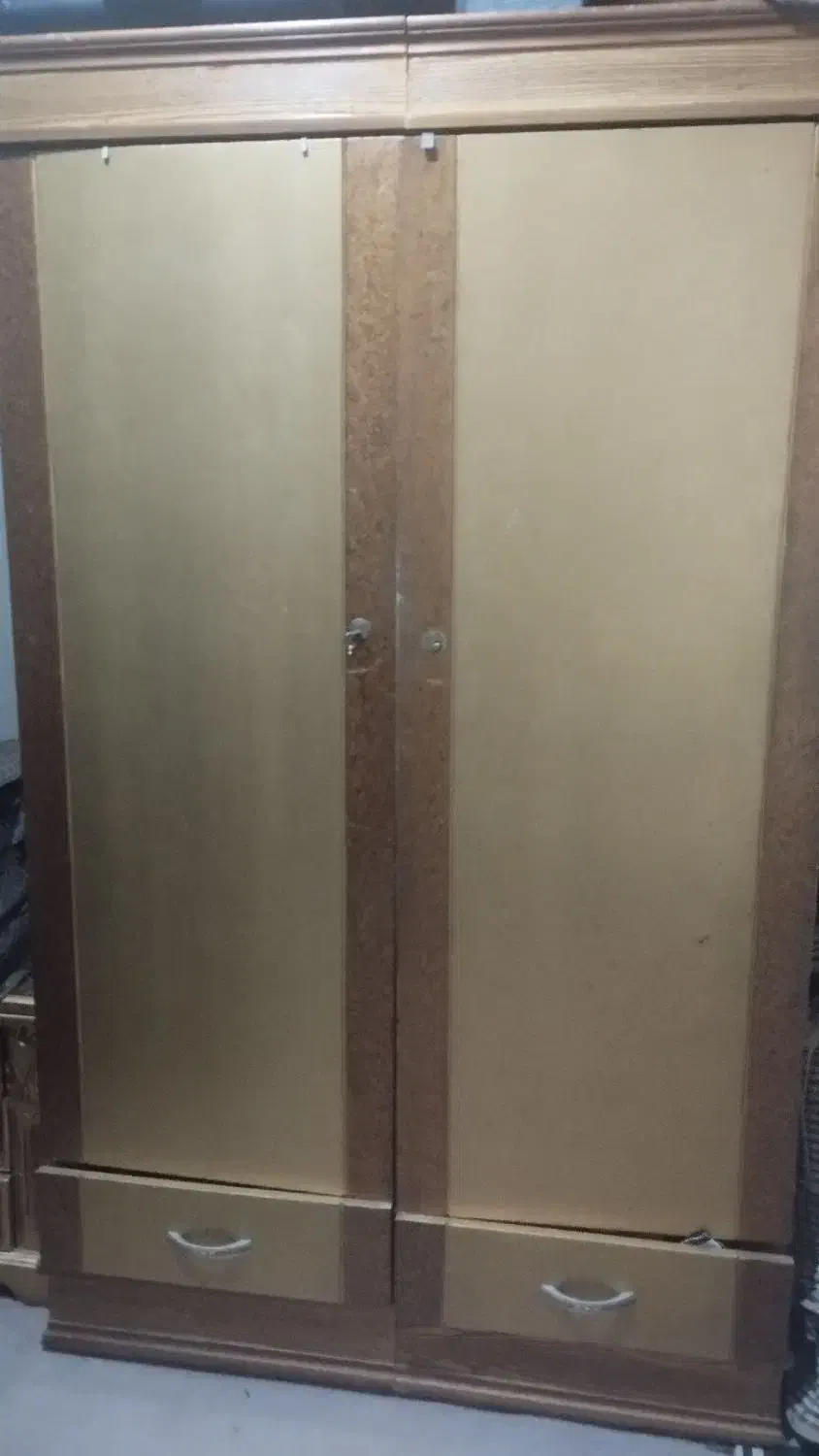 میز کامپیوتر و یک جفت کمد لباس و فرش 6متری|میز تحریر و کامپیوتر|فردیس, شهرک شهید حسینی|دیوار