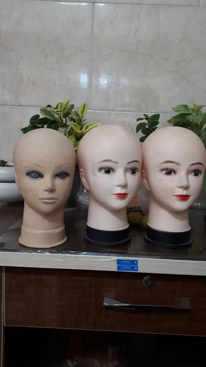 مانکن شال کلاه 300تومن|فروشگاه و مغازه|ارومیه, |دیوار