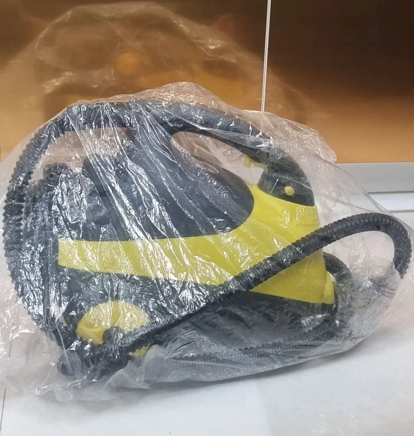 بخار شوی ( kenwood ) نو|جاروبرقی، جارو شارژی، بخارشو|کاشان, باغ ماجد|دیوار