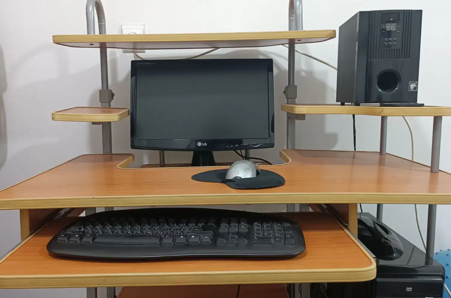 فروش میز کامپیوتر|میز تحریر و کامپیوتر|بندرعباس, |دیوار