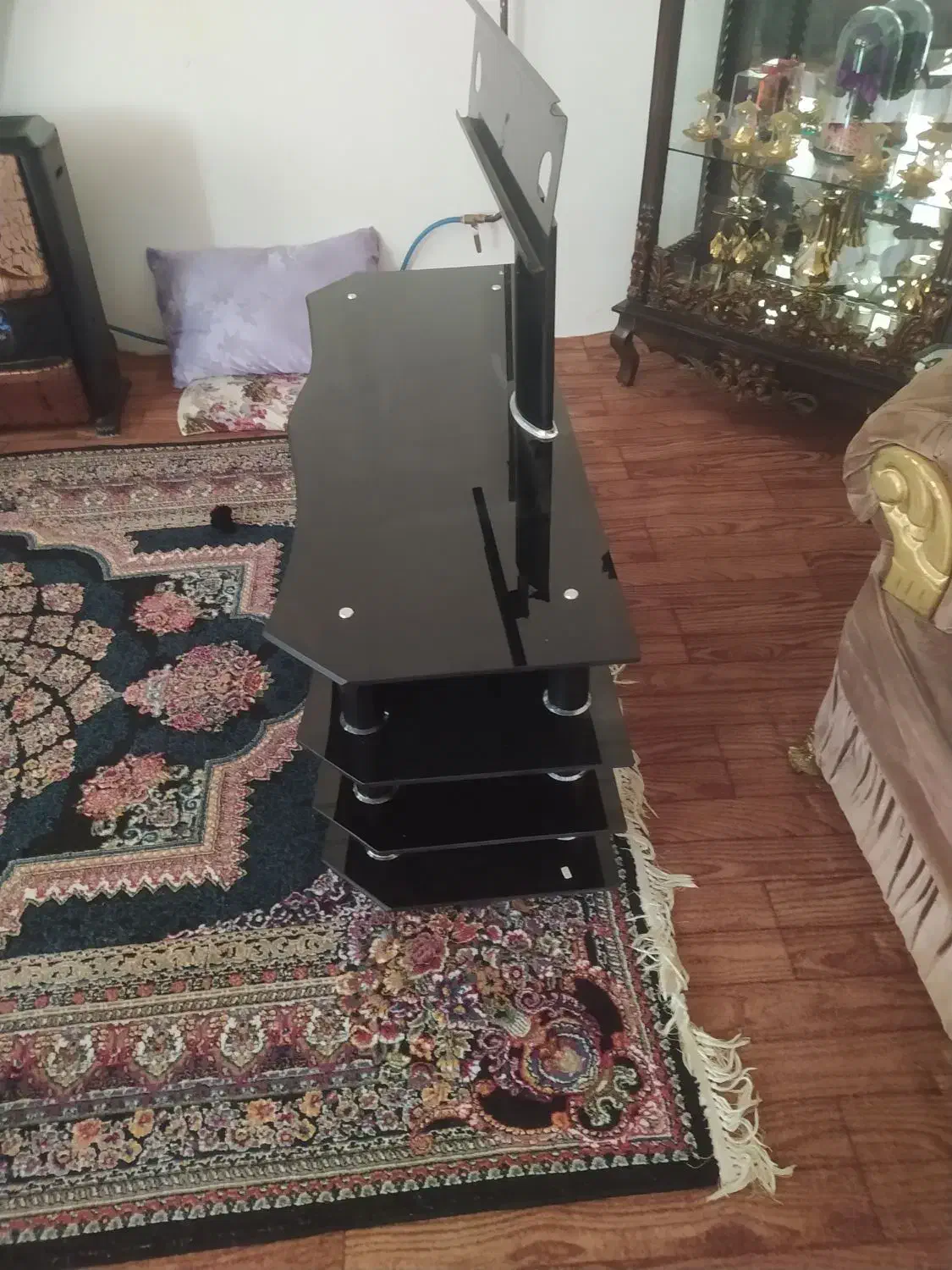 میز تلویزیون شیشه ای|میز تلویزیون|نوشین شهر, |دیوار