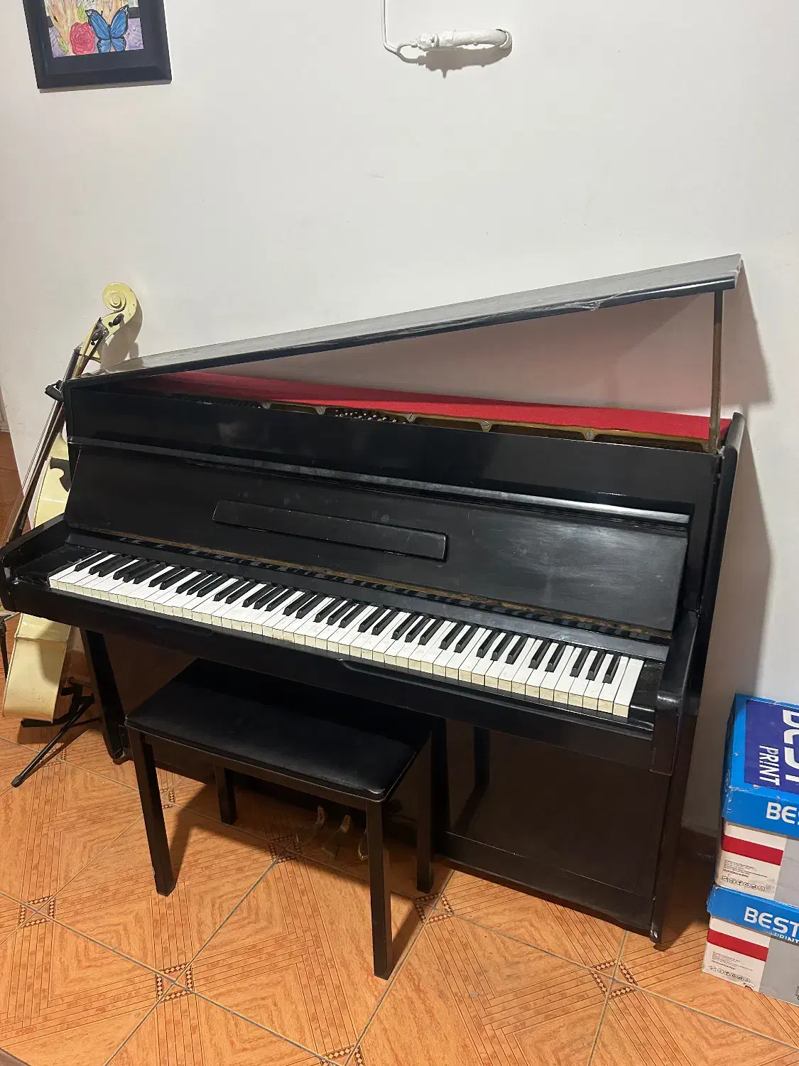 پیانو یاماها|پیانو، کیبورد، آکاردئون|زنجان, |دیوار