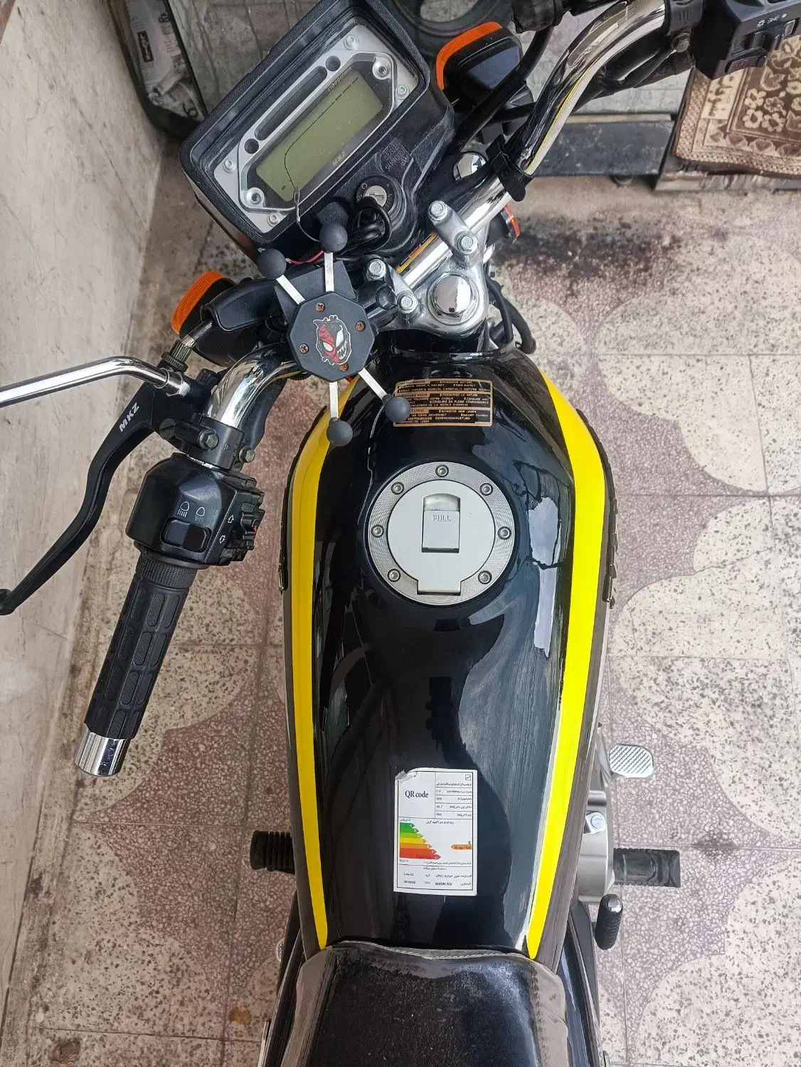 موتور متین 200|موتورسیکلت|شیراز, شیشه‌گری|دیوار