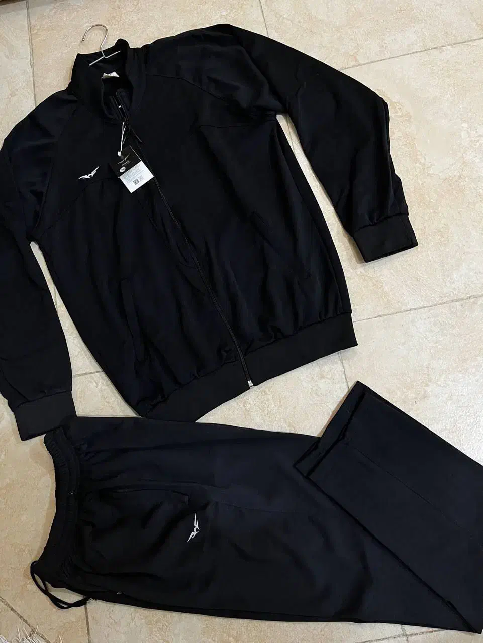 حراج لباسهای ورزشی|تجهیزات ورزشی|خرمآباد, |دیوار