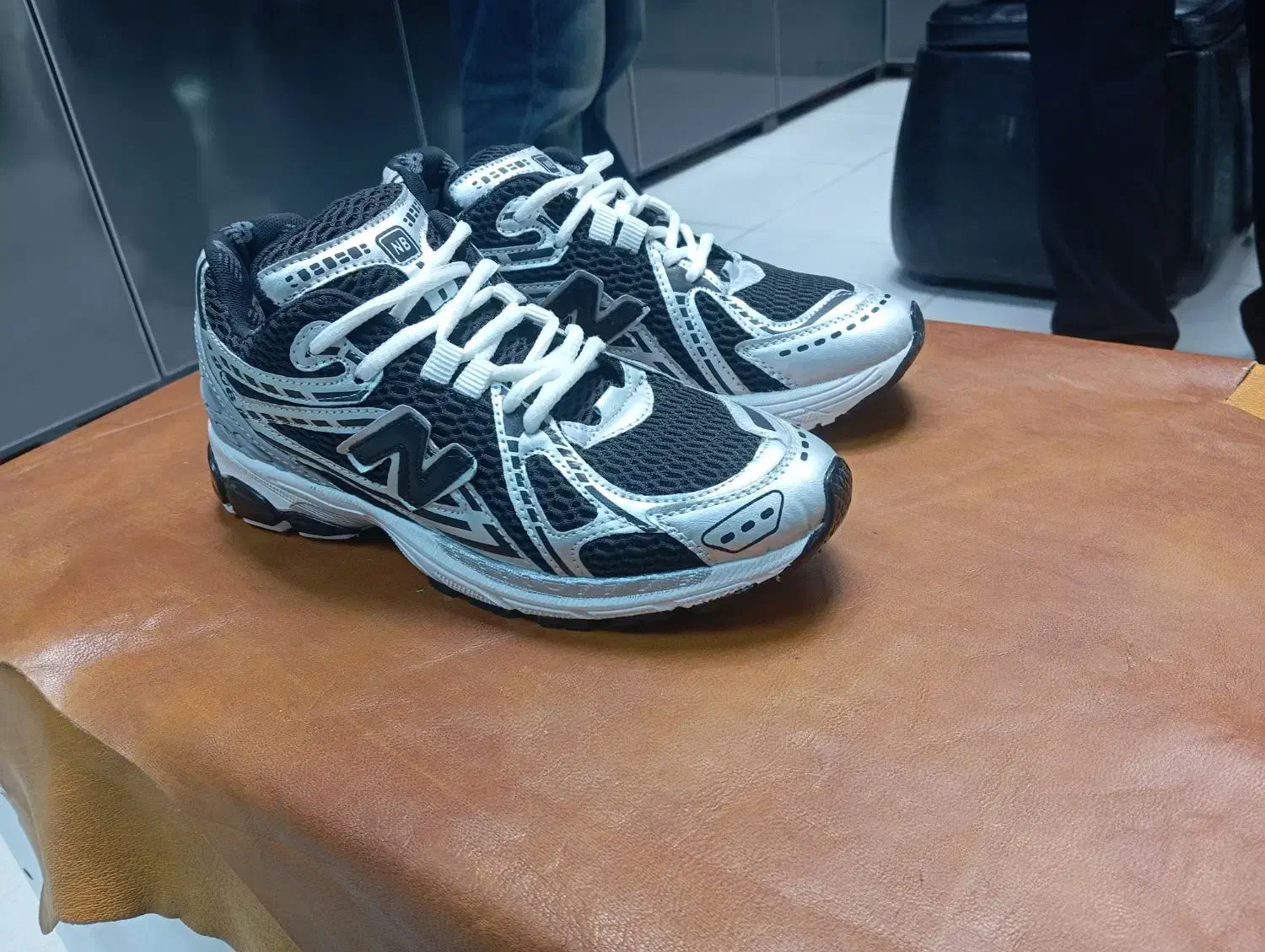 کفش نو نو|کیف، کفش، کمربند|کوهدشت, |دیوار