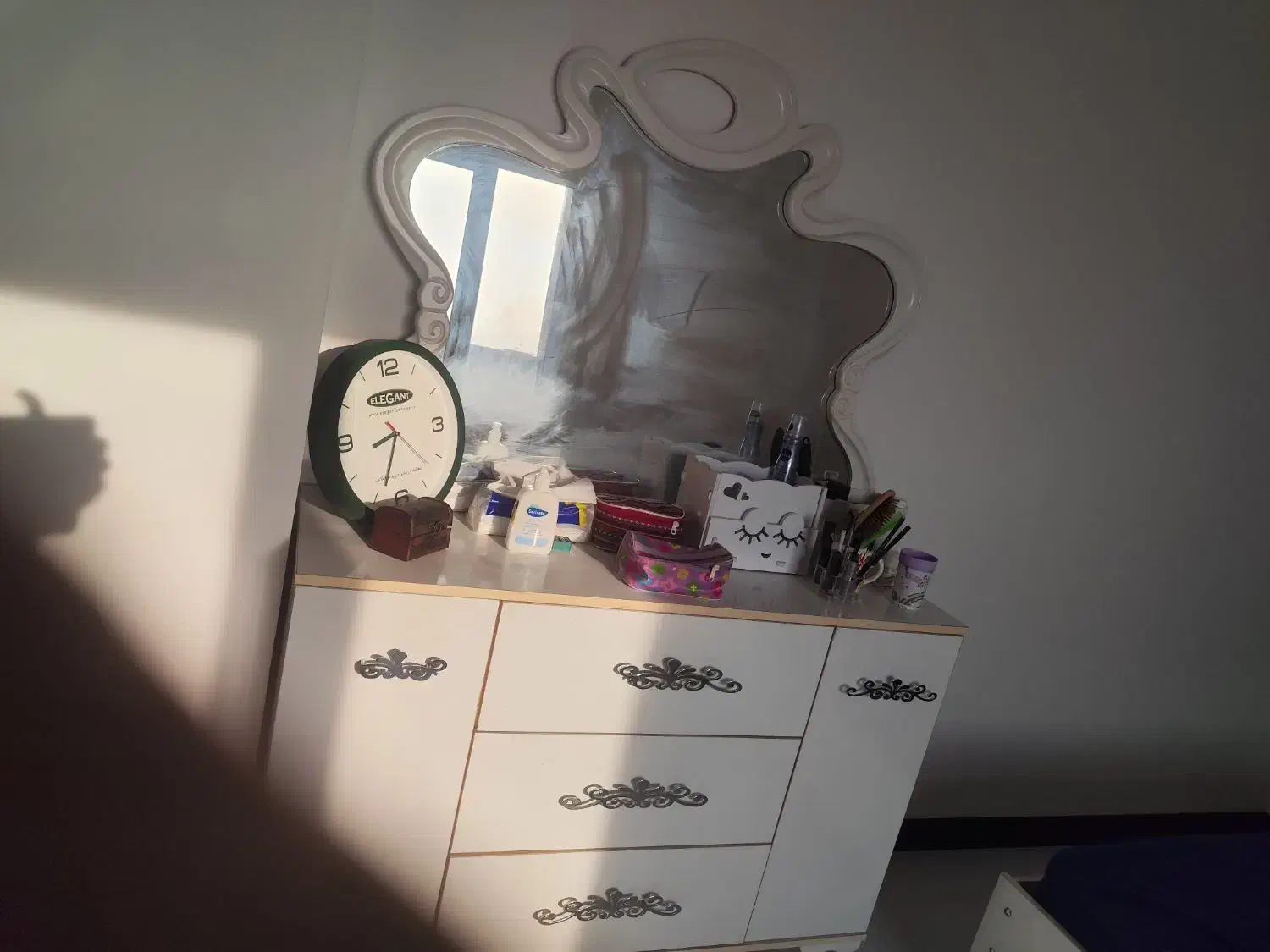 سرویس تختخواب و پا تختی چوب|تخت و سرویس خواب|سمنان, |دیوار