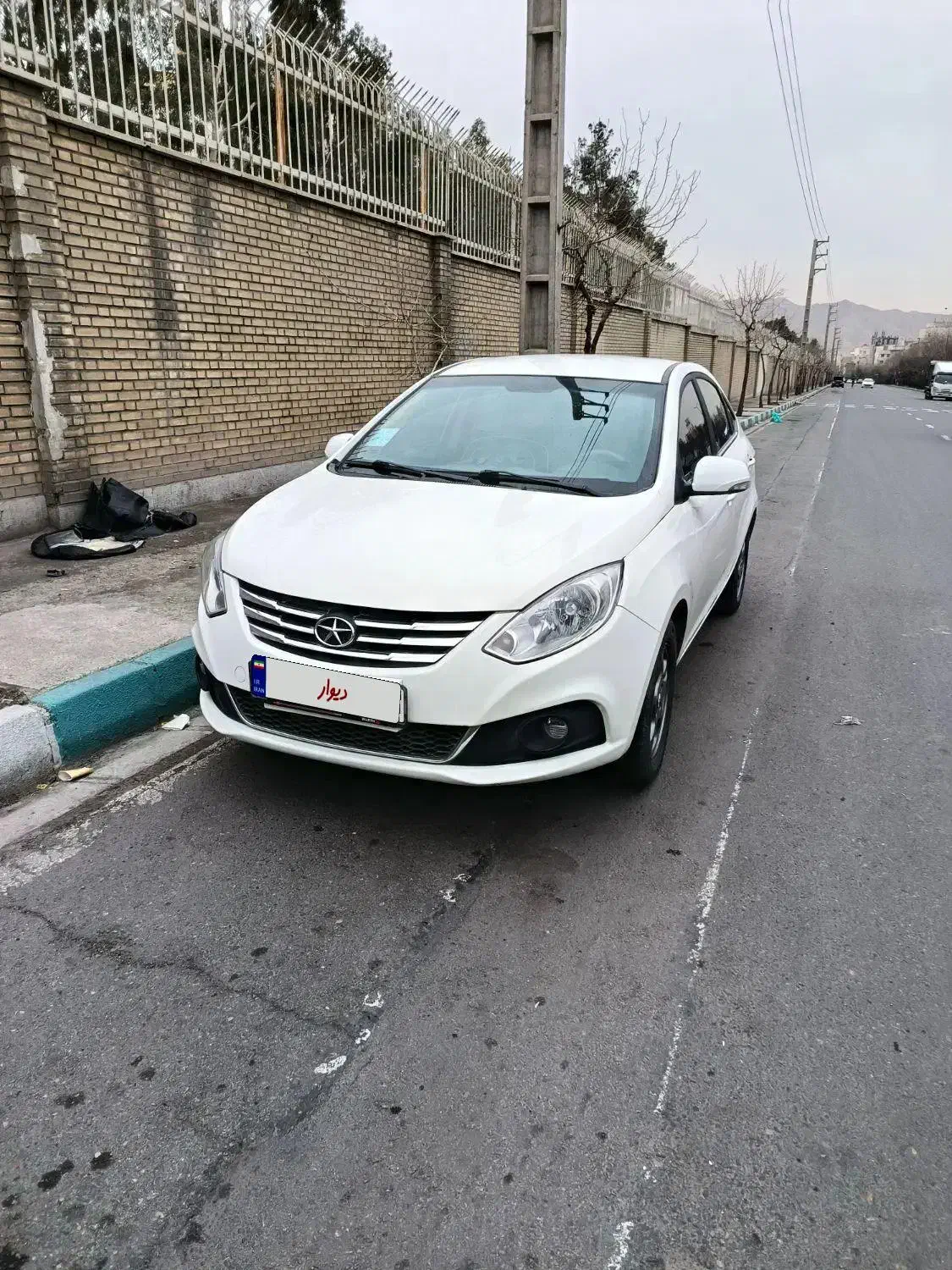 جکj4|خودرو سواری و وانت|بروجرد, |دیوار