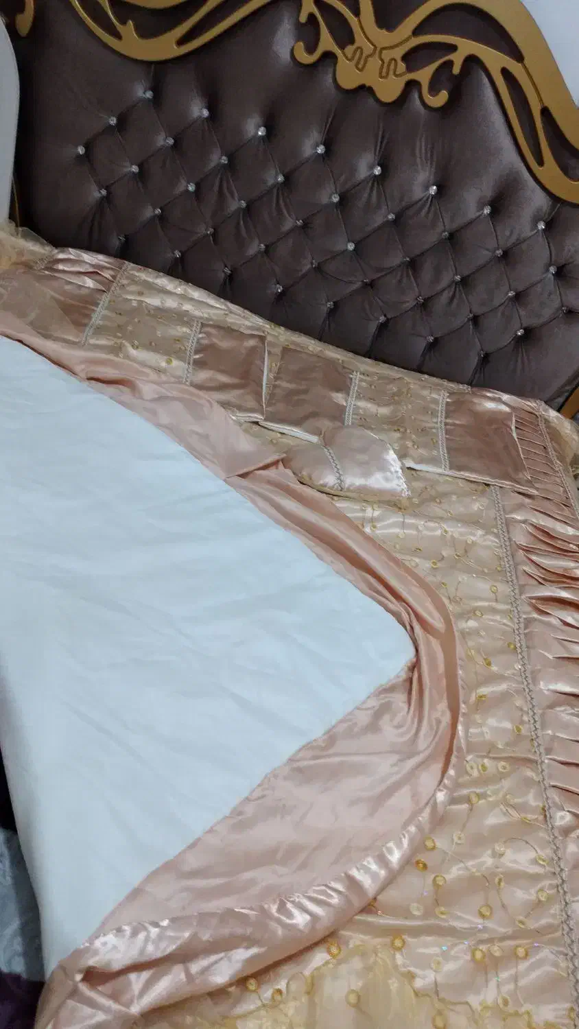 رو تختی دو نفره نو|سرویس روتختی|لنجان, |دیوار