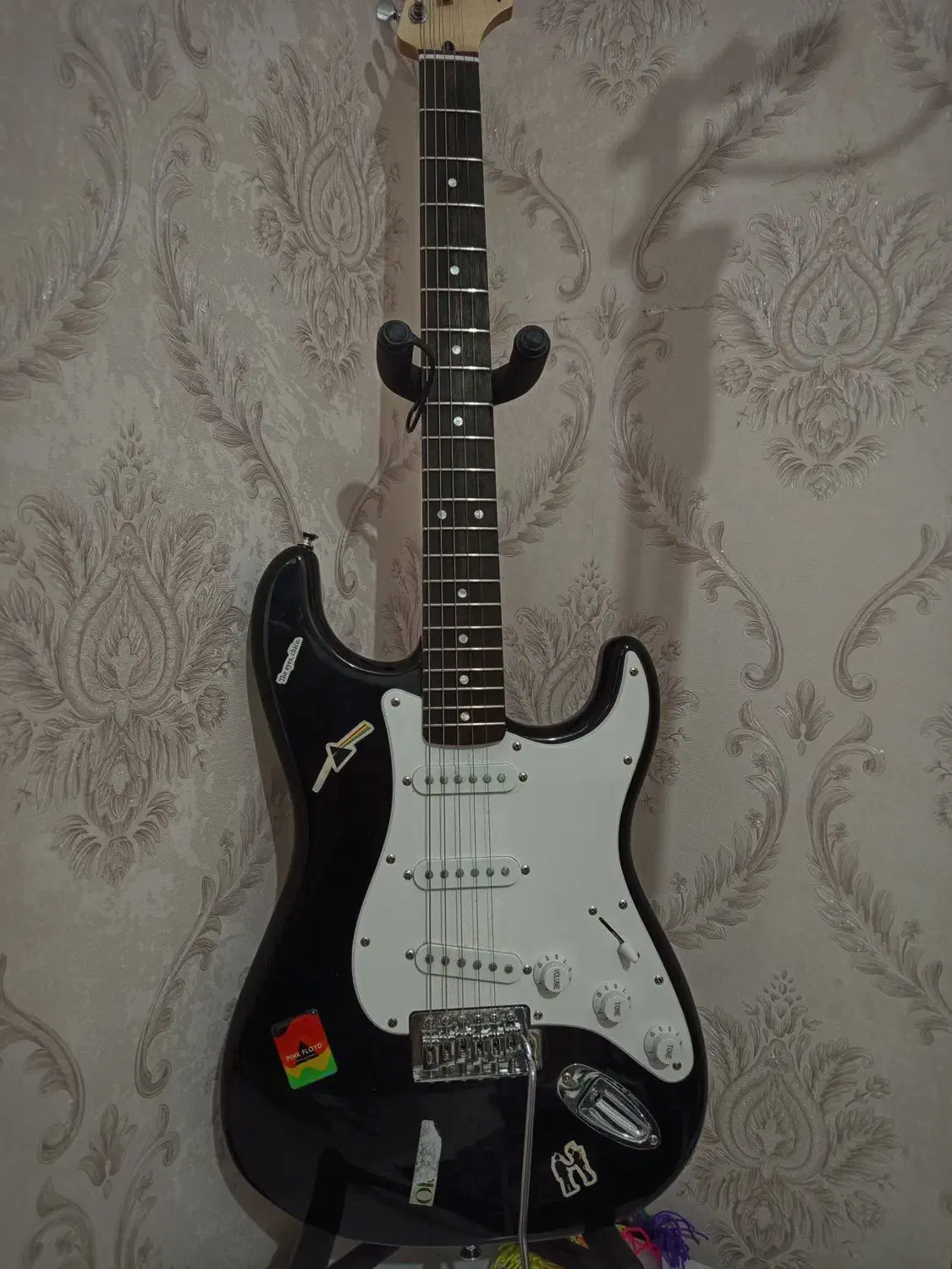 گیتار الکتریک squier sss|گیتار، بیس، امپلیفایر|اصفهان, شفق|دیوار