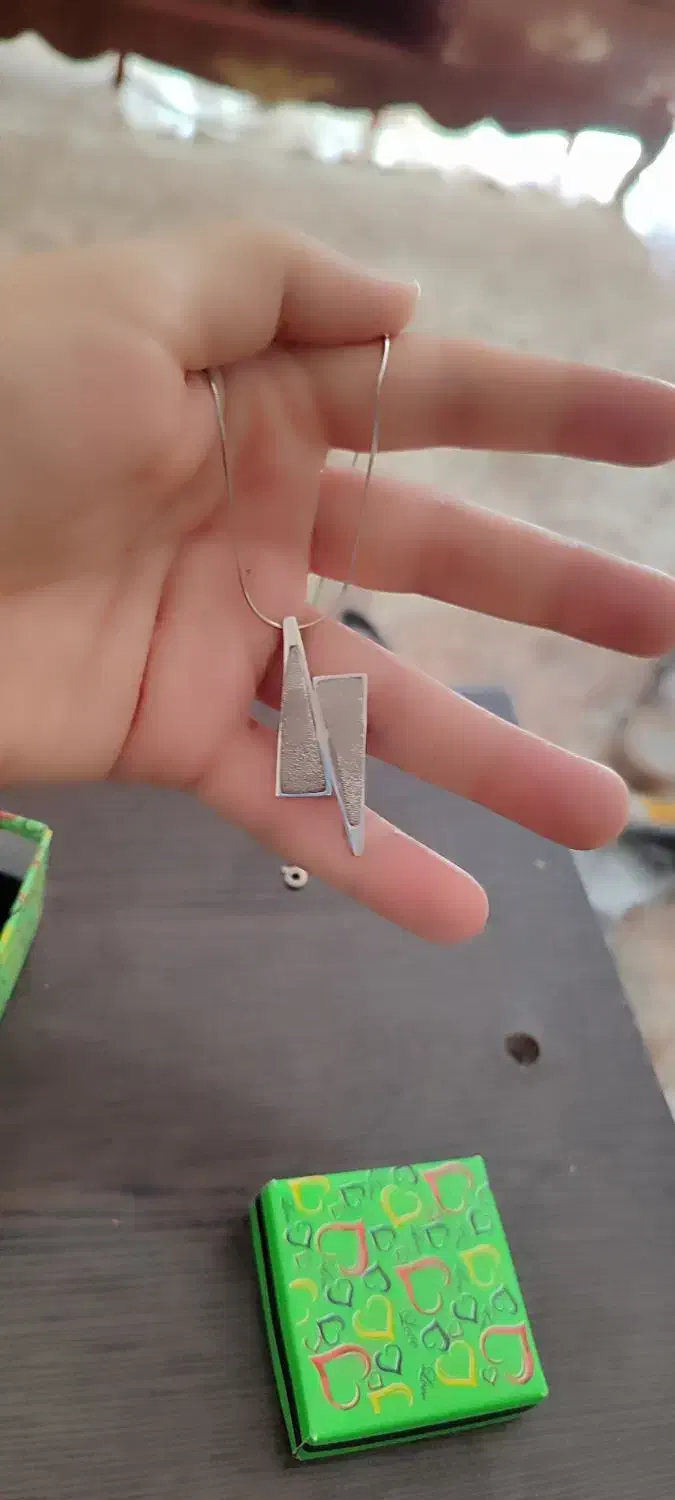 پلاک زنجیر طلا سفید بسیارشیک|جواهرات|اصفهان, برازنده|دیوار