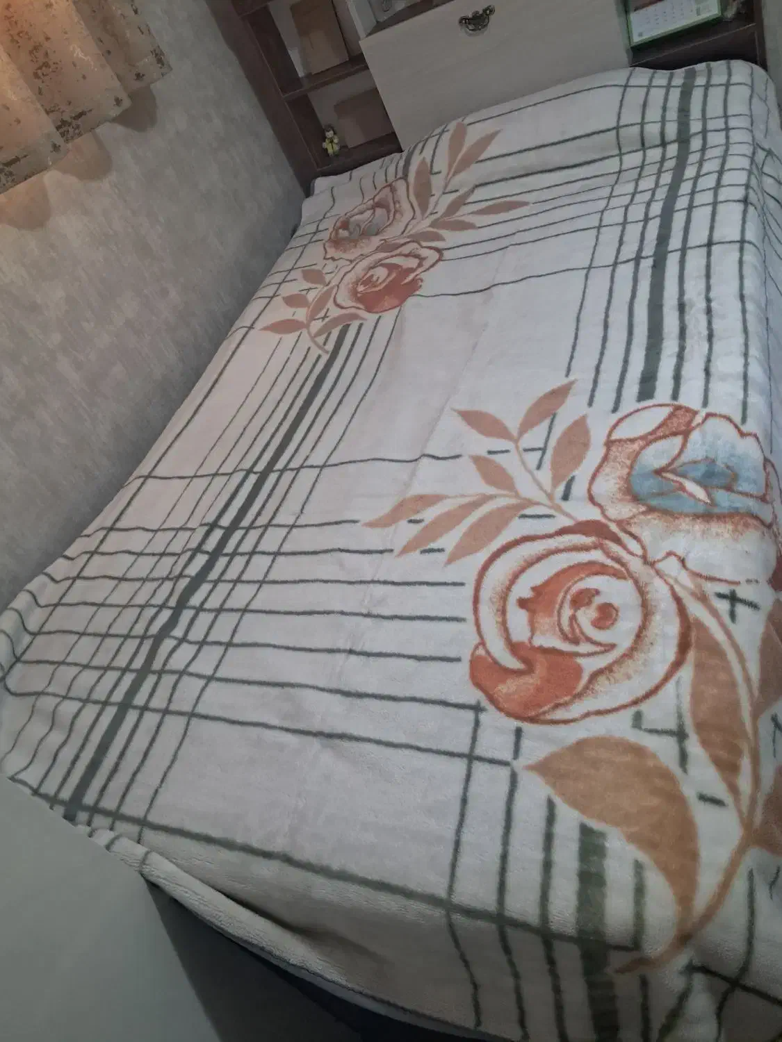 فروش پتو تک نفره|رختخواب، بالش، پتو|شیراز, فرگاز|دیوار