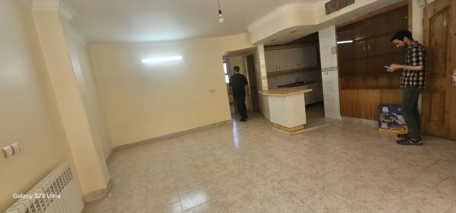 2خوابه فول شیخ بهایی خلجا کوچه فردوسی  آسانسور|اجارهٔ آپارتمان|اصفهان, شاهزاده ابراهیم|دیوار