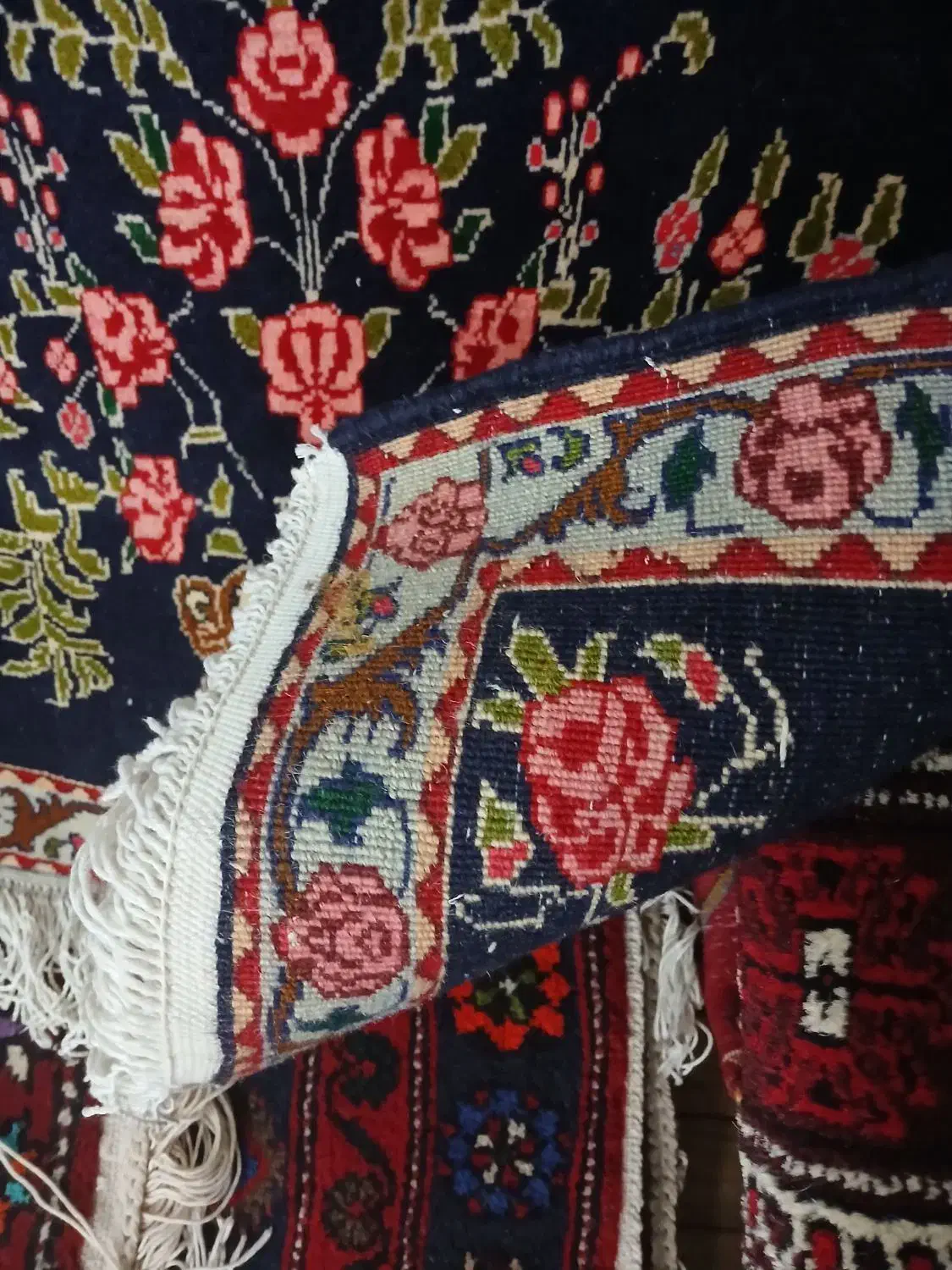 ۳ عدد پشتی دست بافت زیبا و گلیم شیراز و ذرع و نیم|فرش|کرج, ساسانی (قلمستان)|دیوار