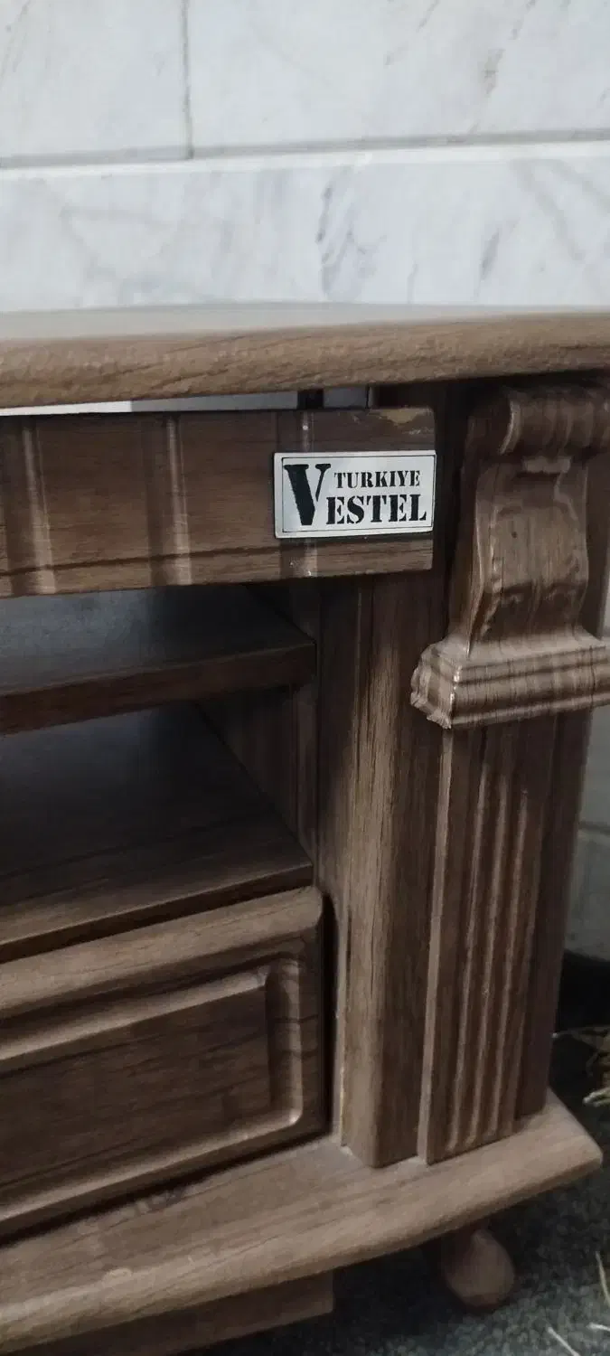 میز تلوزیون شرکتی مارک دار|میز تلویزیون|قم, شهرک امام حسن|دیوار