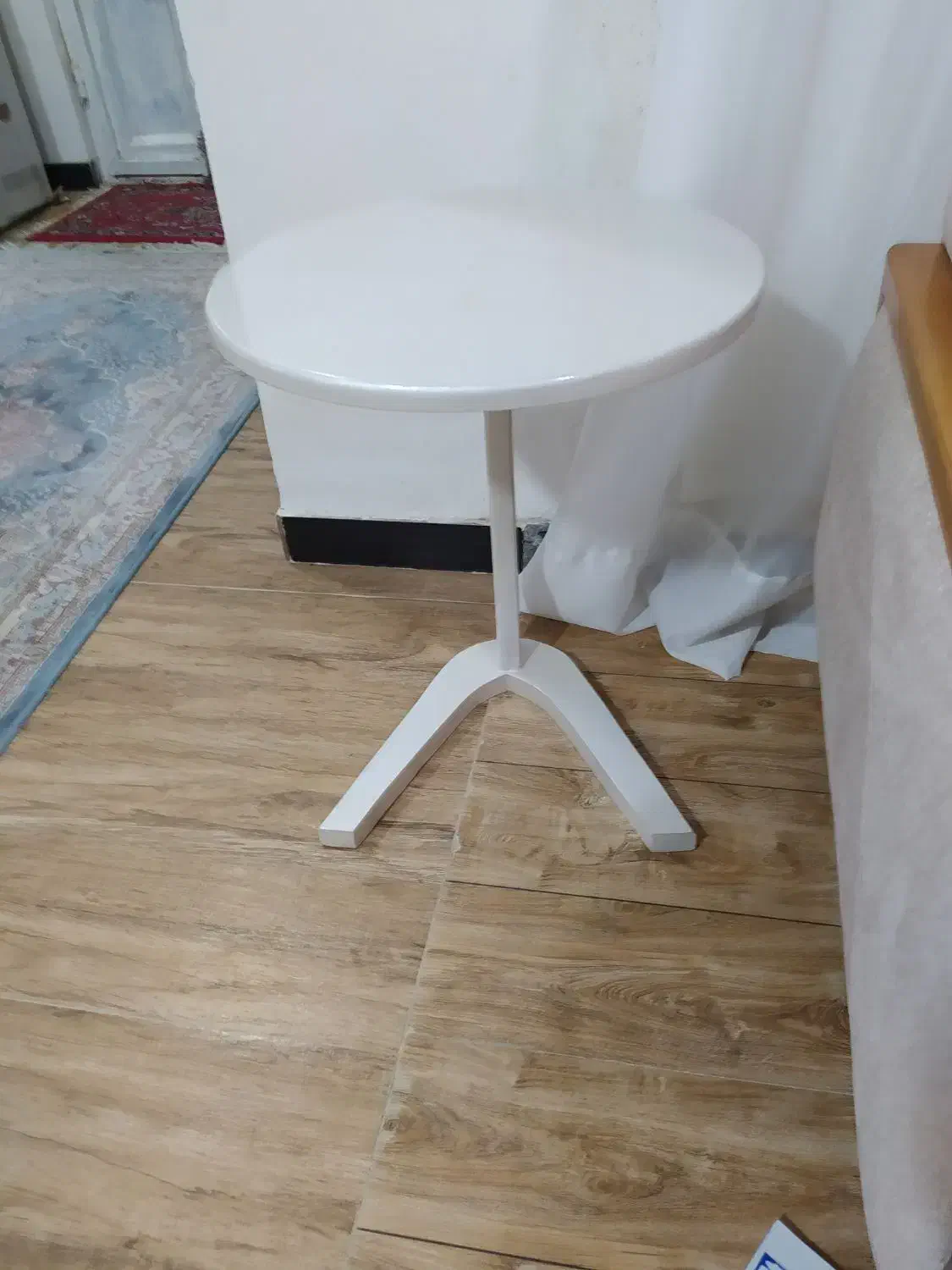 میز عسلی لب تابی هر کدام ۱۶۰۰|مبلمان خانگی و میز عسلی|بندر ماهشهر, |دیوار