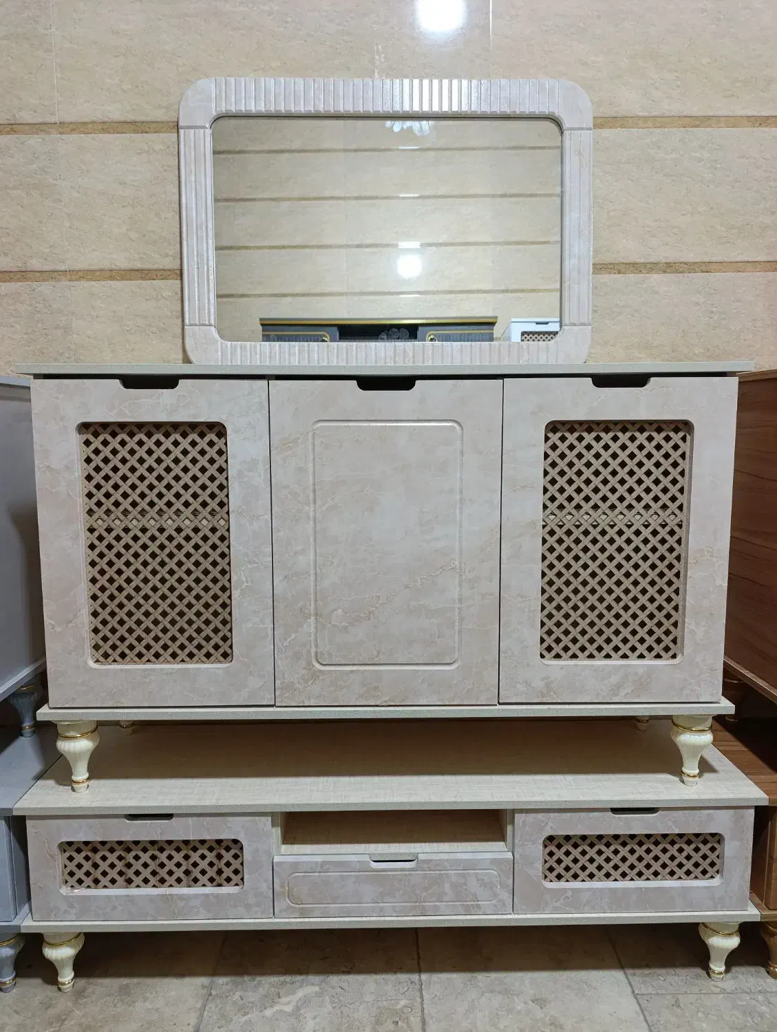 ابعاد تیوی 135 مدل حصیری 140|میز تلویزیون|تهران, دریاچه شهدای خلیج فارس|دیوار