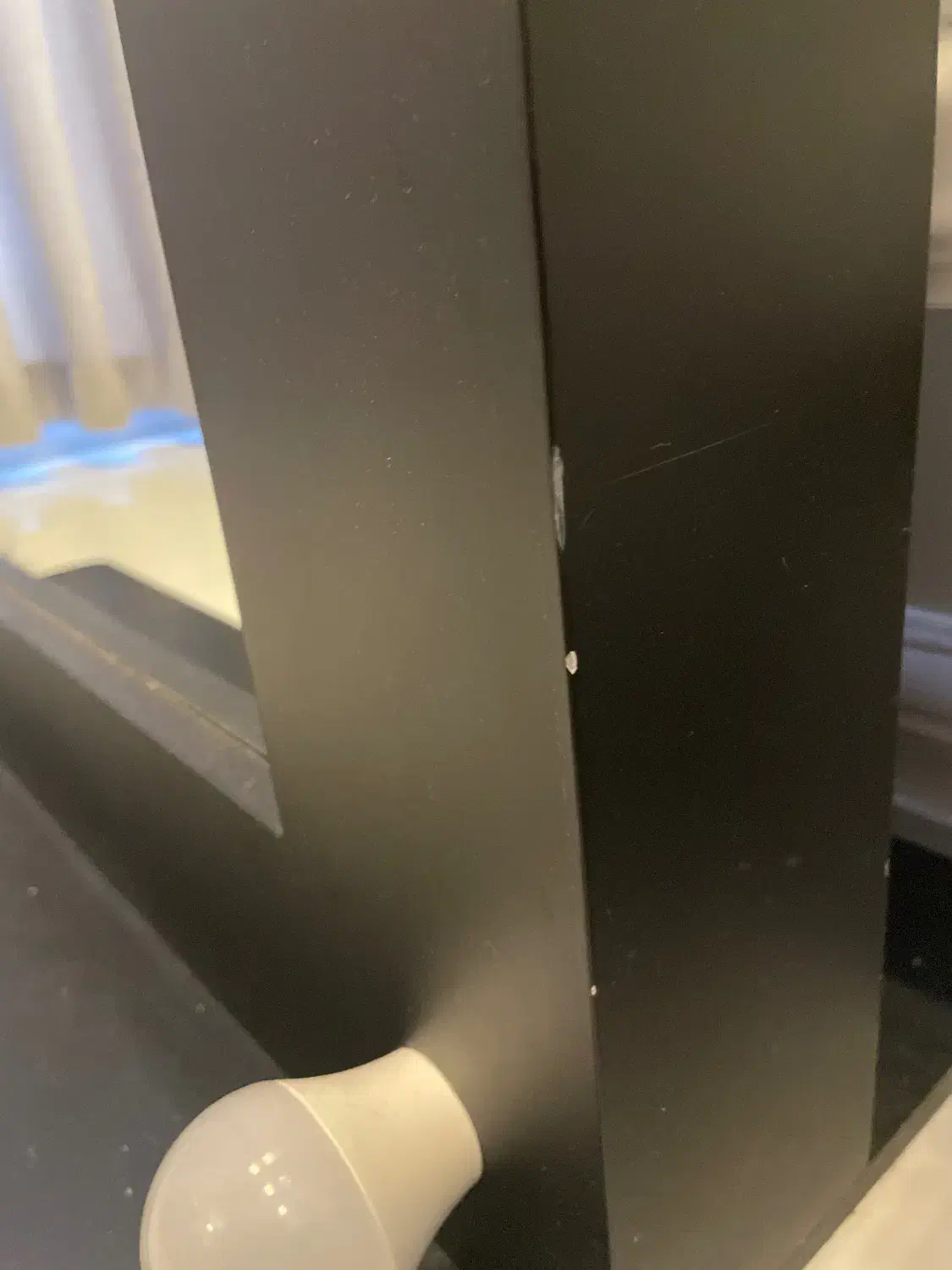 اینه چراغدار|آینه|مشهد, نیروی هوایی|دیوار